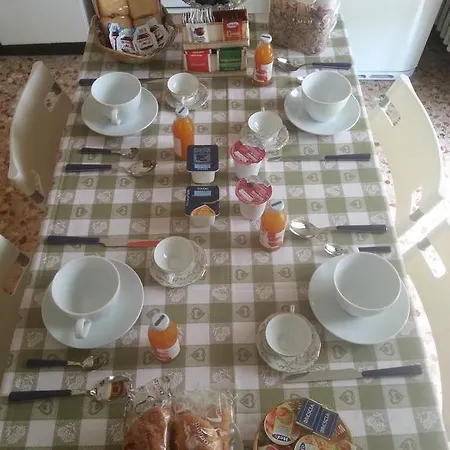 La Verde Valle Bed & Breakfast *